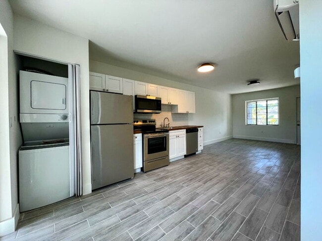 Photo - 455 NE 62nd St Unit 1