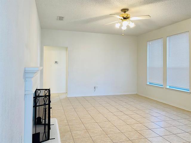 Photo - 4337 Park Creek Cir N