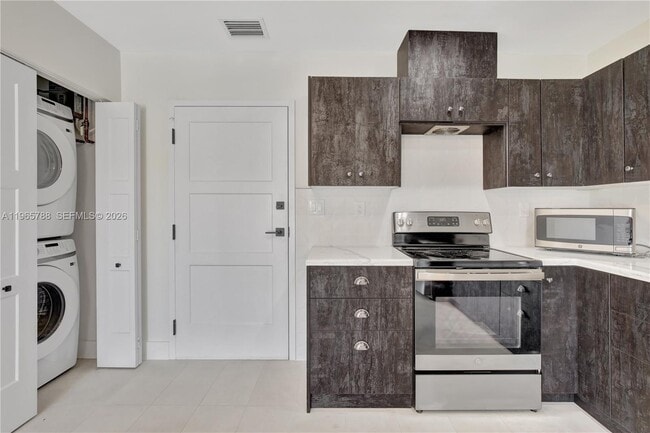 Photo - 5980 SW 40th Ave Unit C