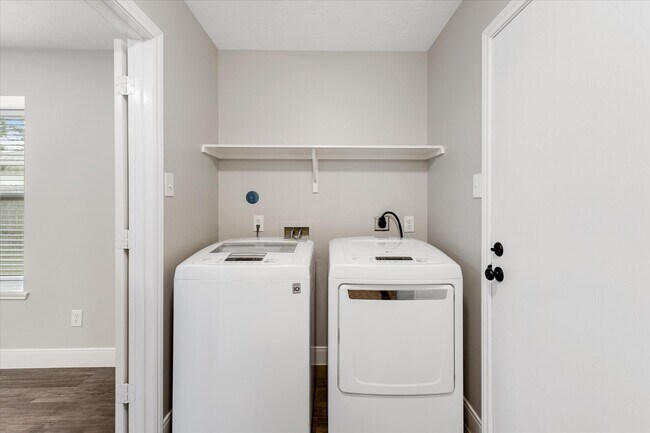 Photo - 6618 Grant Dr