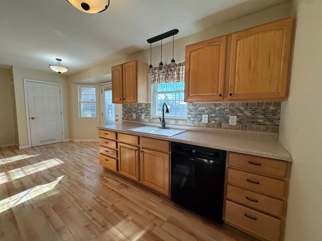 Photo - 2532 N Bootmaker Dr