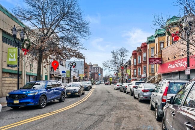 Photo - 704 Bergen Ave