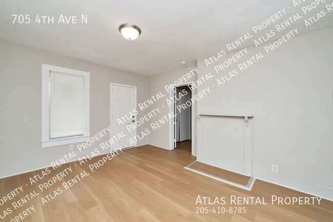 Photo - 705 4th Ave N