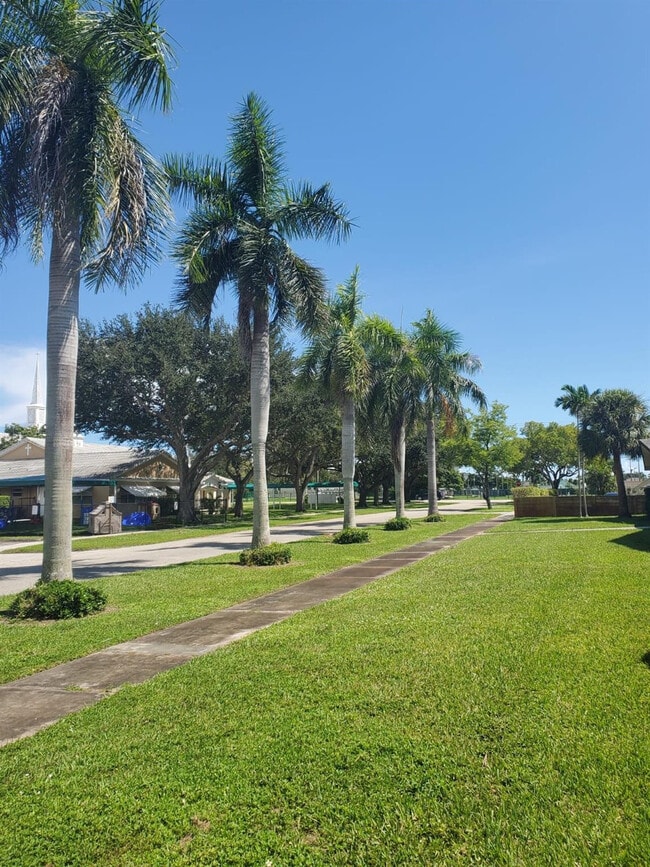 Photo - 3518 Taylor St Unidad 6