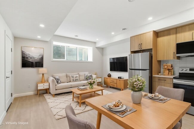 Photo - 4736-4779 79 St NW