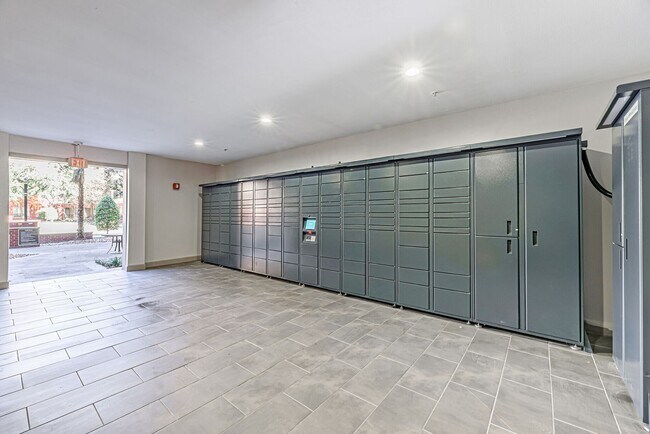 Photo - 8877 Lakes at 610 Dr Unidad 238