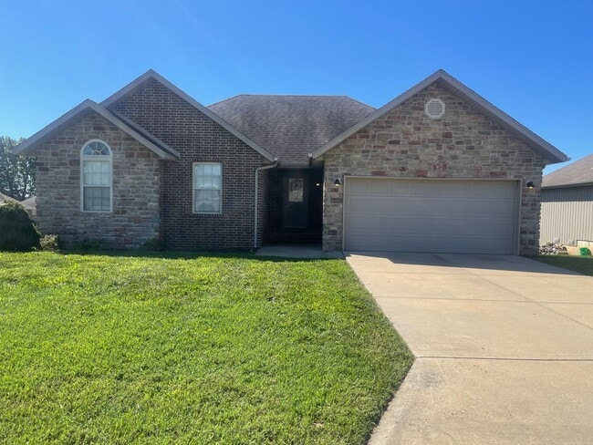 Building Photo - Your new HOME is waiting for you !