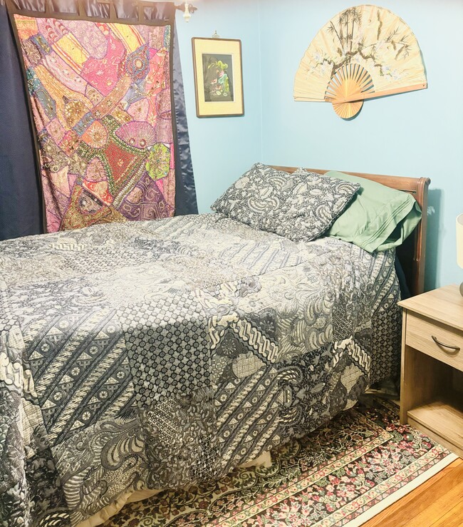 Dormitorio 2 - 1100 Hawthorne St