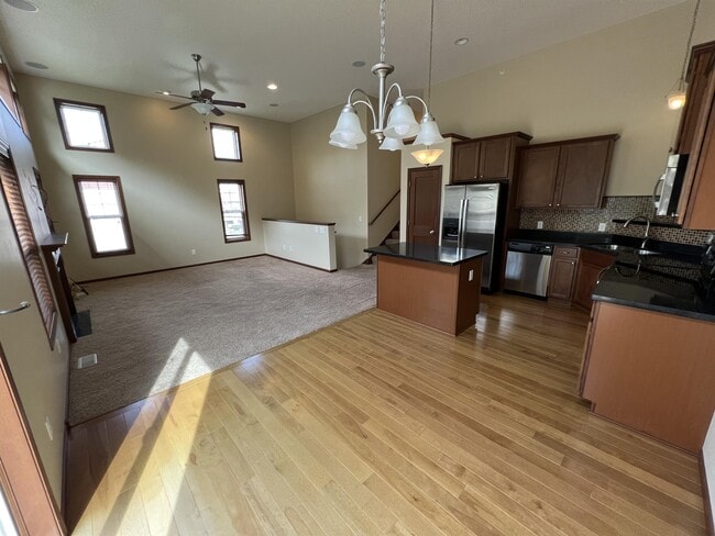 Photo - 15212 Maryland Ave