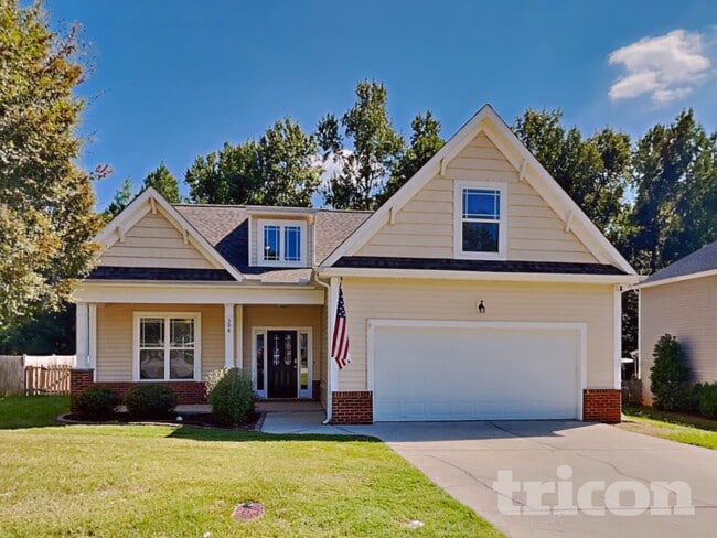 Photo - 308 Collinsworth Dr