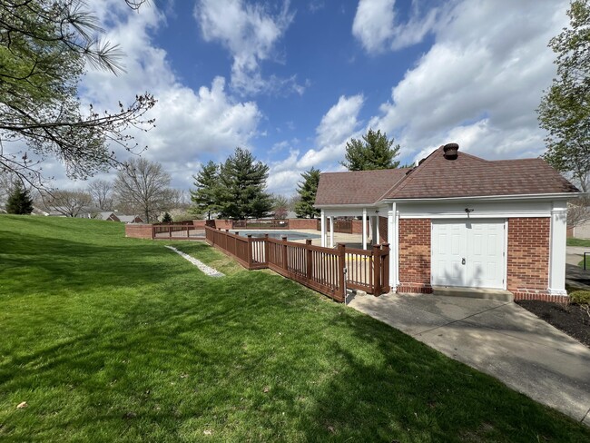 Photo - 7115 Sweetwater Dr