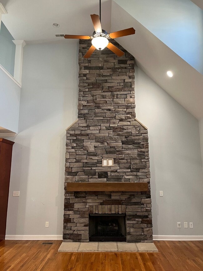 Photo - 6050 Sanmar Dr