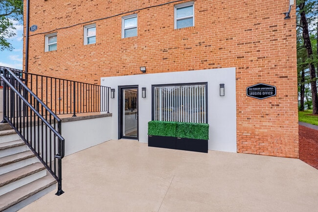 BLU Station Apartments