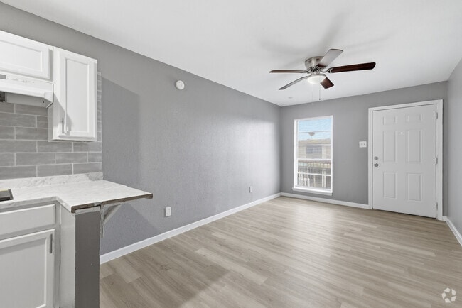 Studio, 1BA - 325SF - Studio