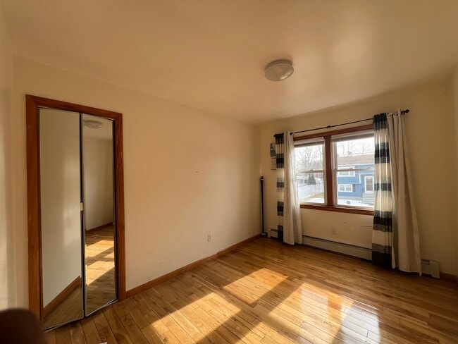 Photo - 31 Orne St Unit 1