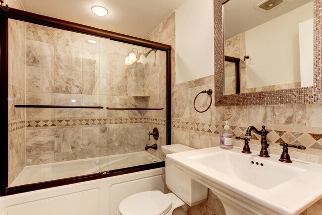 Photo - 249 Florida Ave NW