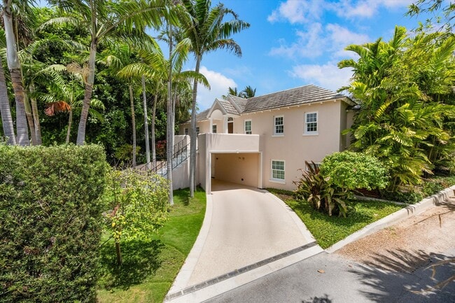 Photo - 750 S County Rd