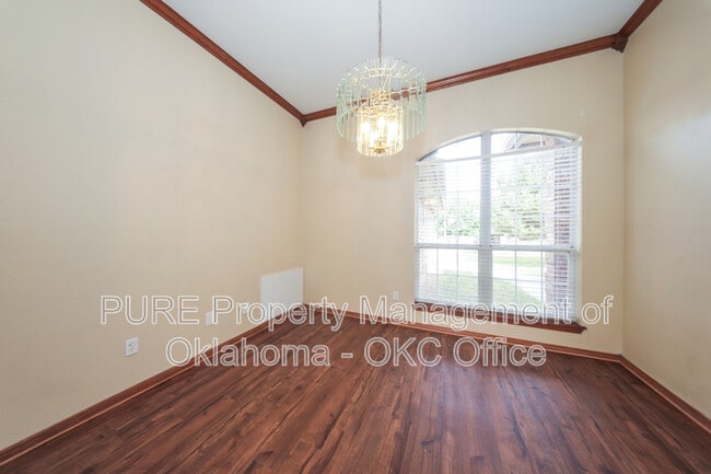 Photo - 160 N Lakeside Terrace