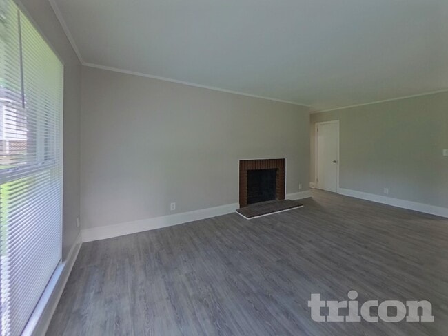 Photo - 5530 Wedgewood Dr