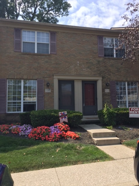 Photo - 5089 Dalmeny Ct