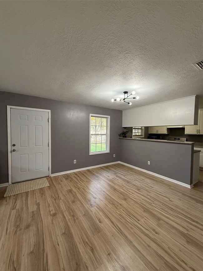 Photo - 1205 Thompson St