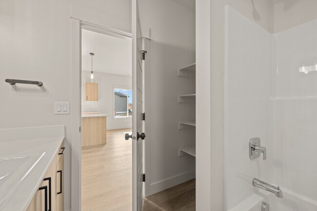 Photo - Canyon Ridge Townhomes