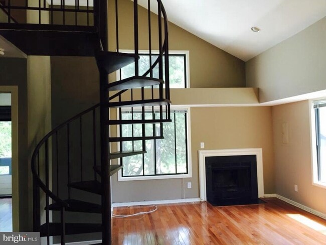 18472 Bishopstone Ct Unit 242
