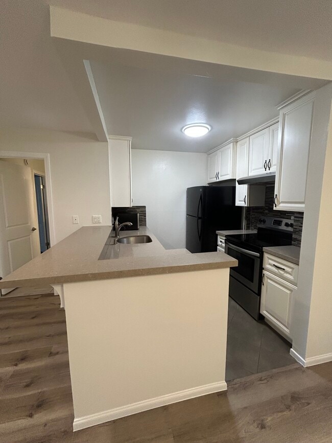 Photo - 8650 Gulana Ave Unidad L2168