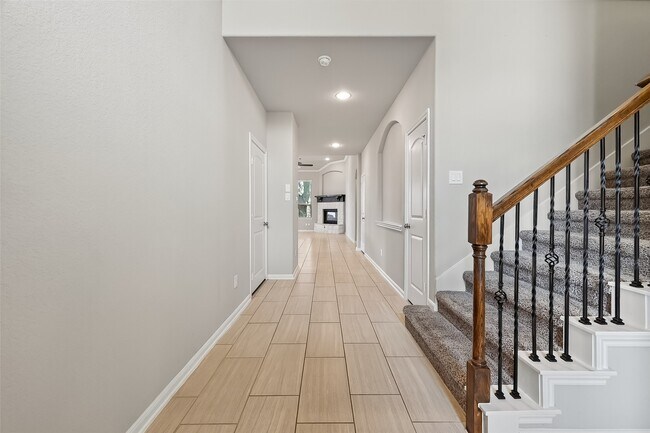 Photo - 4718 Verbena Valley Way