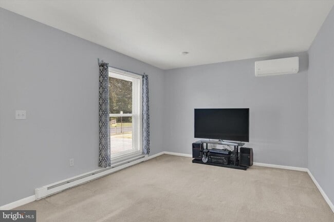 Photo - 118 S 22nd St