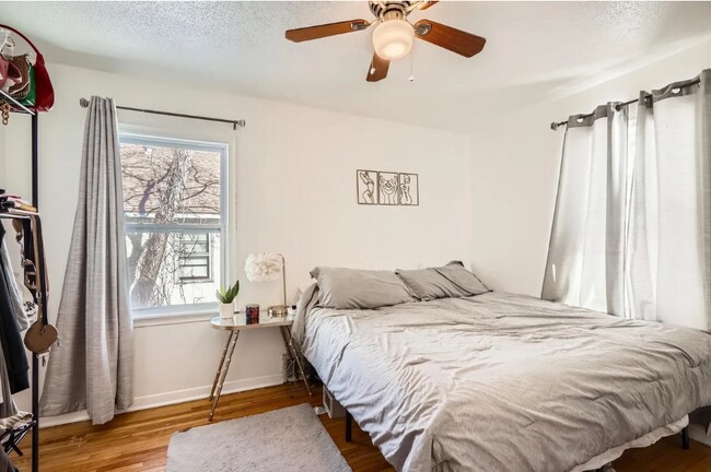 Photo - 3922 N Lyndale Ave