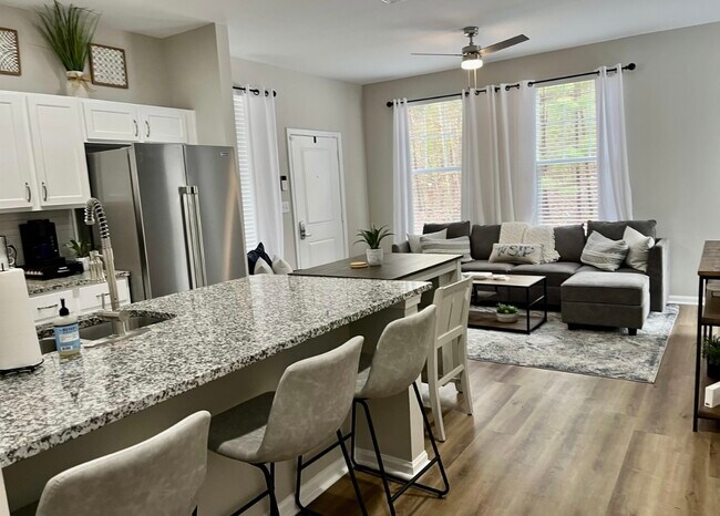 Photo - 518 Olive Branch Way