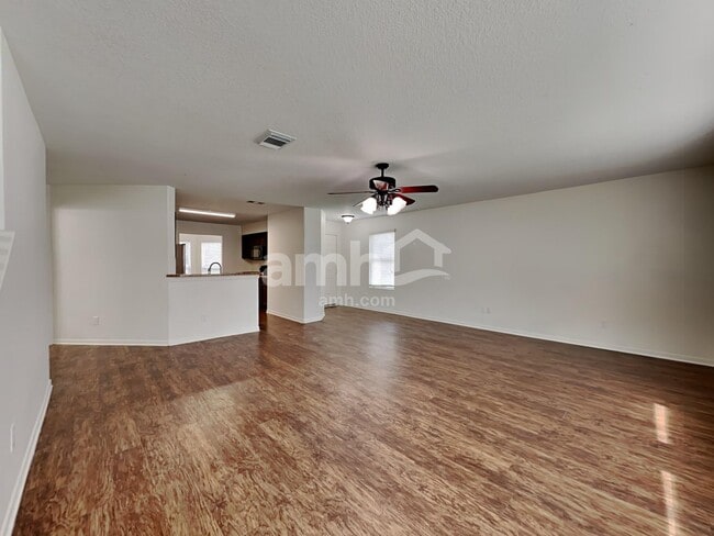 Photo - 16823 Accolade Way