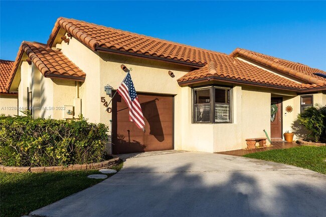 Photo - 540 SW 113th Ter Casa