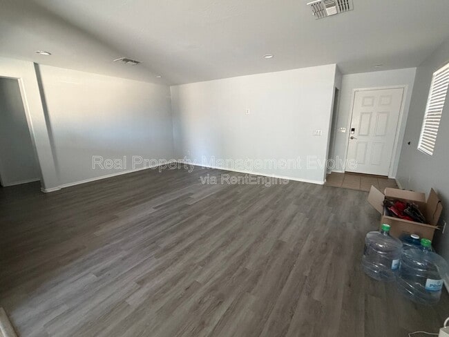 Photo - 25067 W Dove Trail