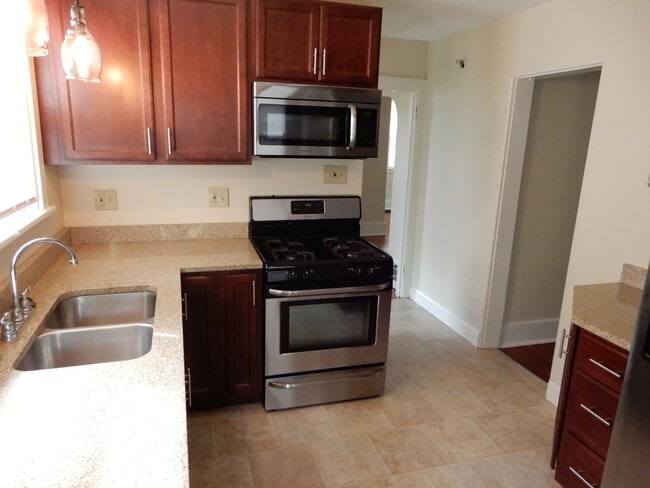 Photo - 103 S Euclid Ave