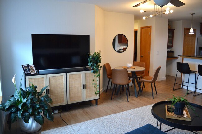 Photo - 8201 Mayo Dr Unit 307