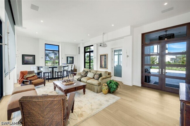 Photo - 103 St Lucia Ln