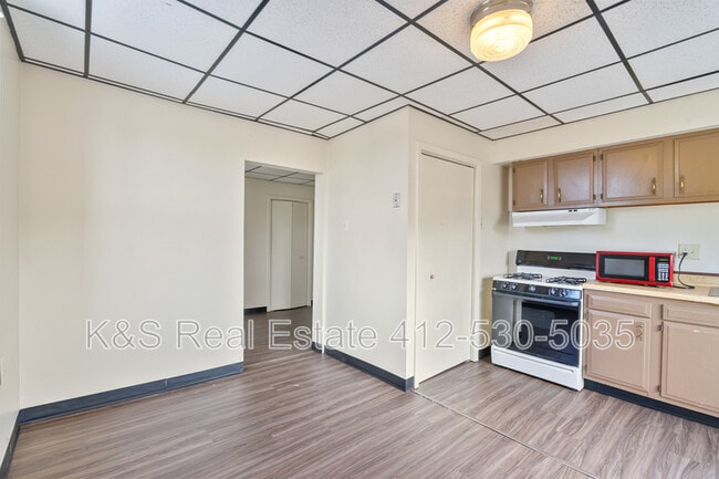 Photo - 751 Chartiers Ave