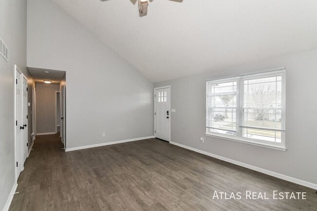 Photo - 710 S Park Dr