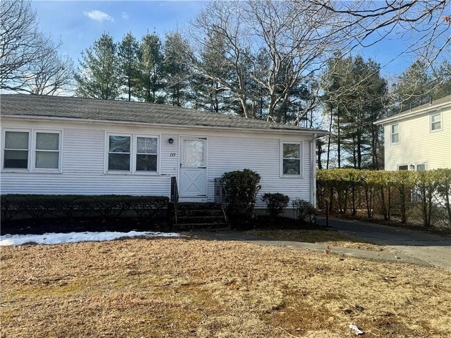 Photo - 135 Rounds Ave