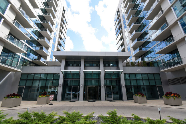Building - 123 S Green St Condo Unit 602B