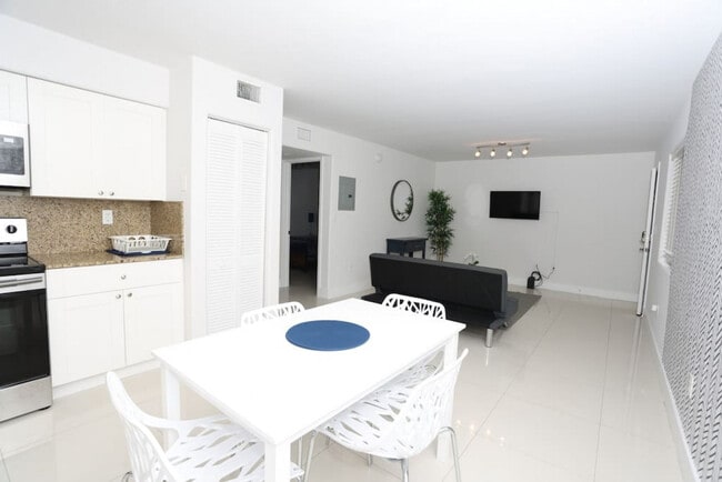 Photo - 1375 SW 6th St Apartment Unit ID1056512P