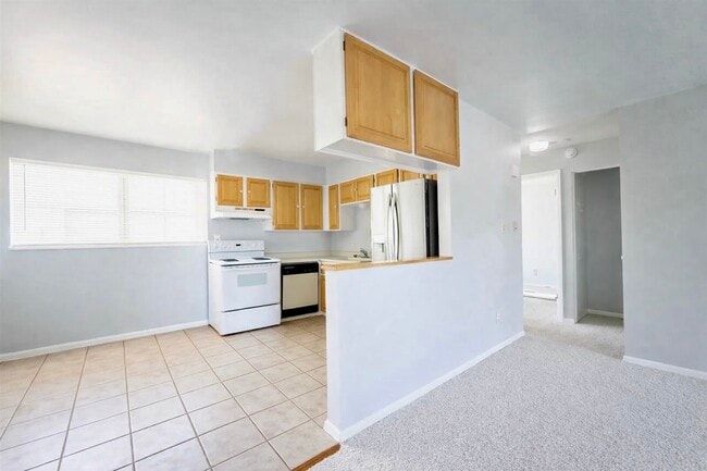 Photo - 2136 Friendship Pl Unit 4