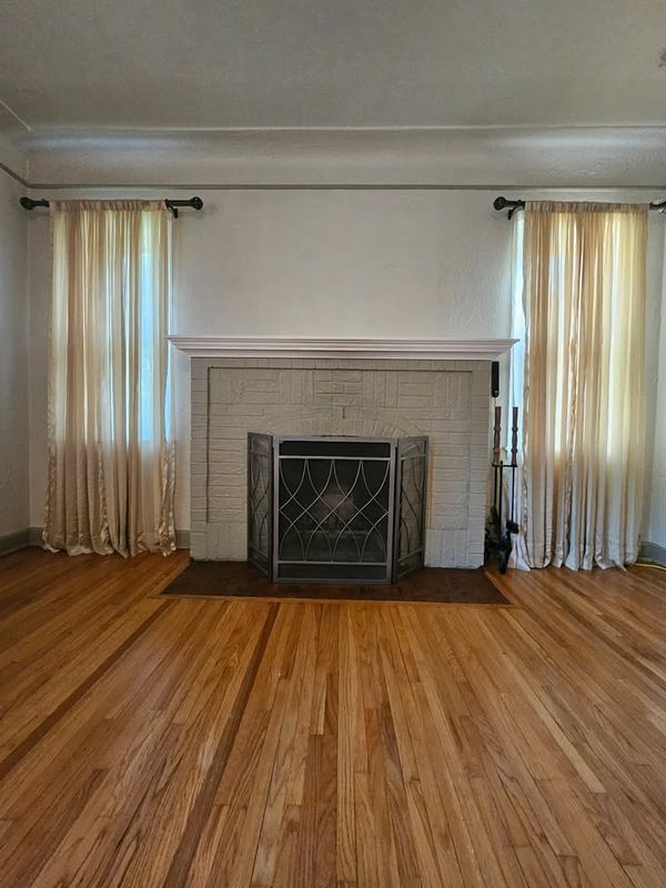 Photo - 5224 Bloomington Ave