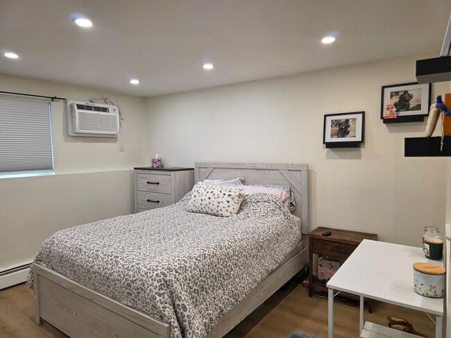 Photo - 5 Lancelot, 5