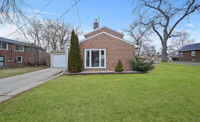 Photo - 9501 S King Dr