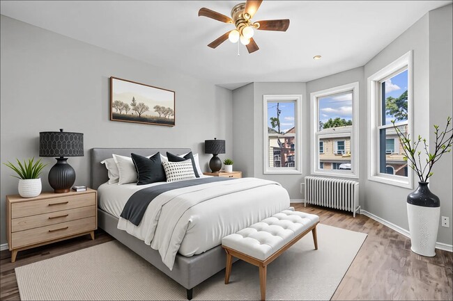 Photo - 34 W 18th St