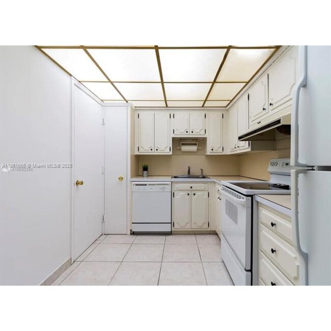 Photo - 1150 Madruga Ave