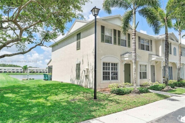 Building Photo - 3120 SW 49th St Rental